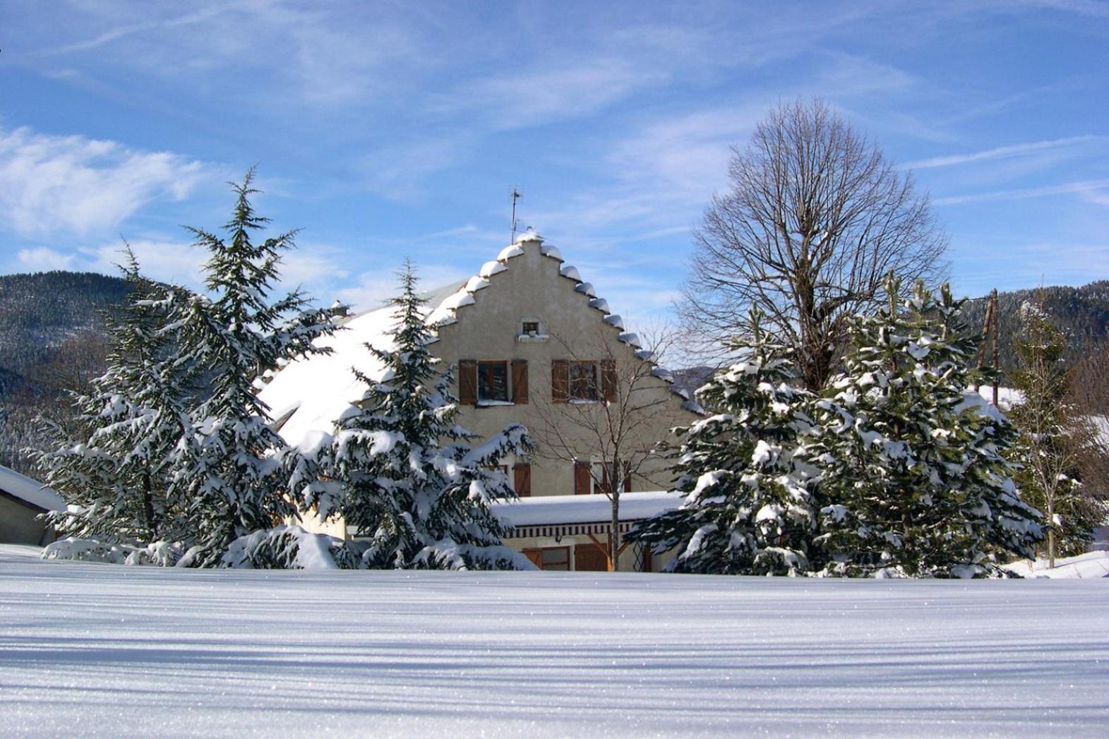 Auberge des Montauds Villard-de-Lans Exterior foto