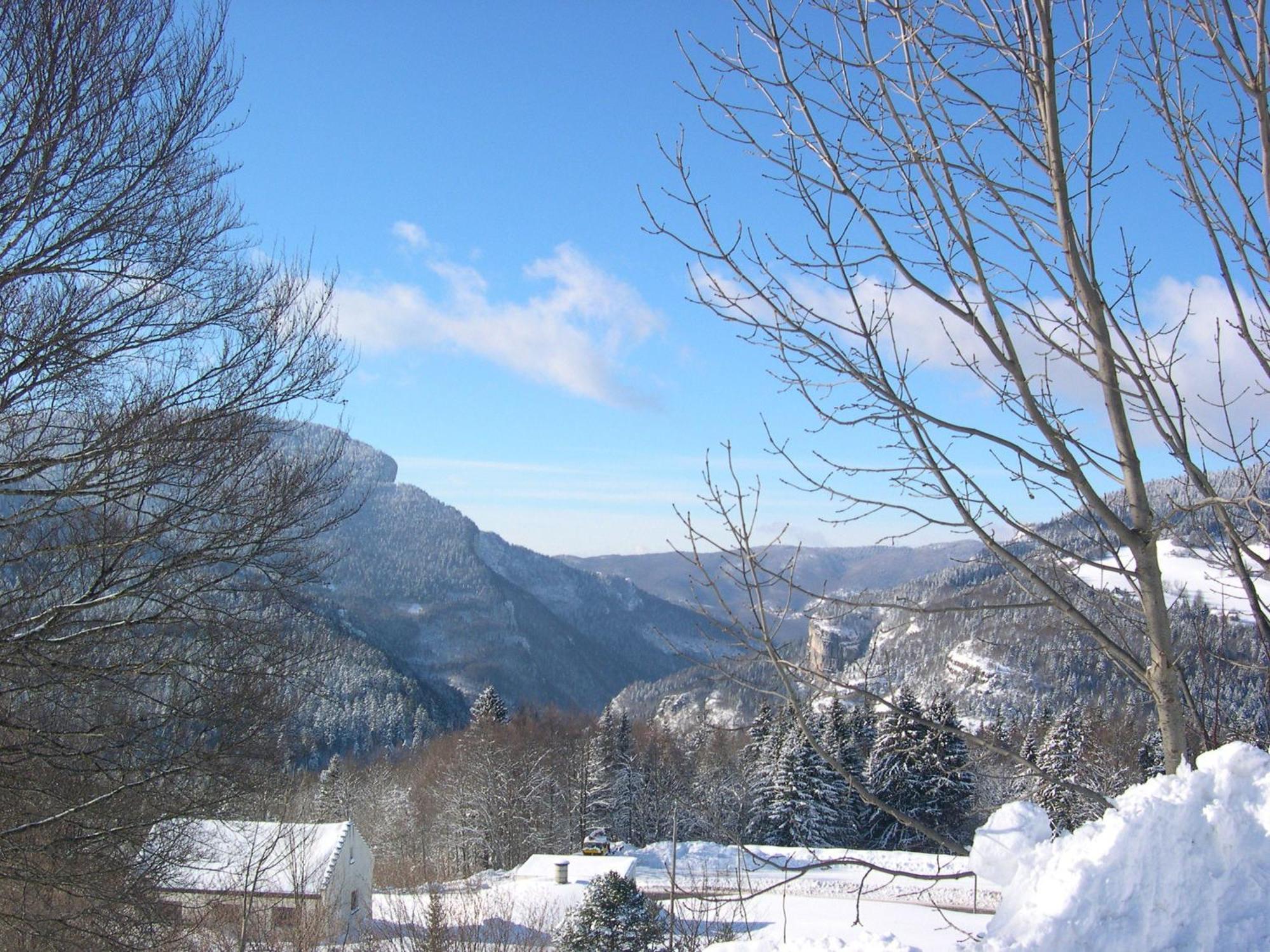 Auberge des Montauds Villard-de-Lans Exterior foto