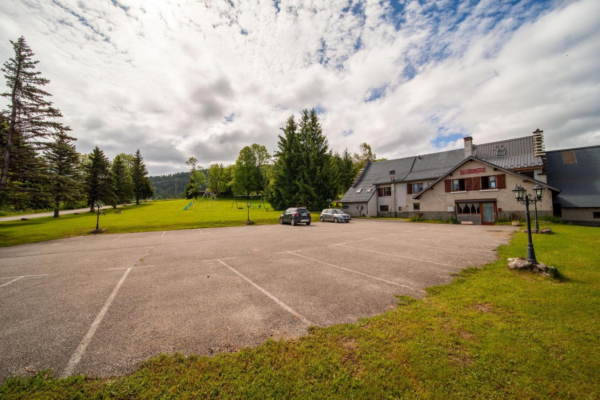 Auberge des Montauds Villard-de-Lans Exterior foto